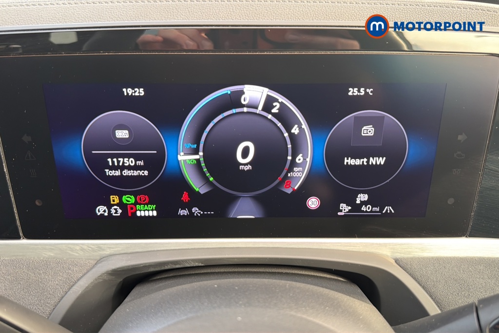 Volkswagen Passat R-Line Automatic Petrol Plug-In Hybrid Estate - Stock Number (1661559) - 7th supplementary image