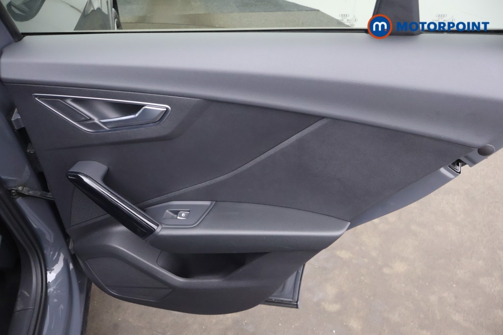Audi Q2 Black Edition Automatic Petrol SUV - Stock Number (1620242) - 17th supplementary image