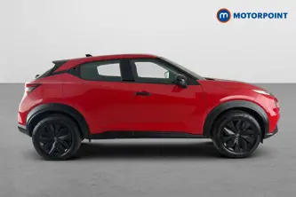 Nissan Juke Acenta Premium Manual Petrol SUV - Stock Number (1621198) - Passenger side