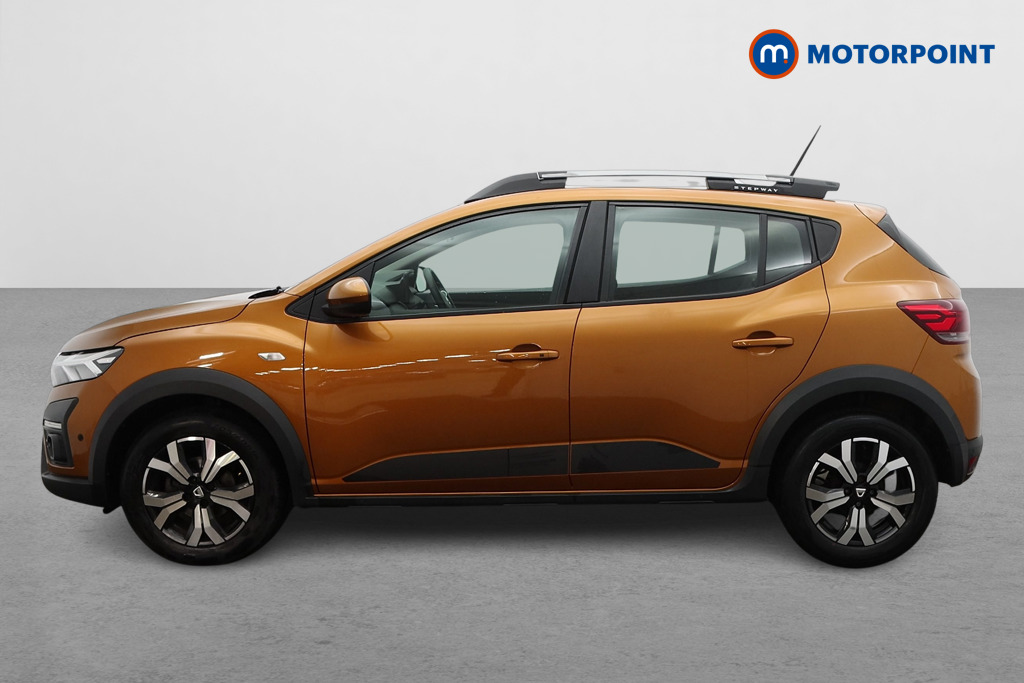 Dacia Sandero Stepway Prestige Manual Petrol Hatchback - Stock Number (1622160) - Passenger side