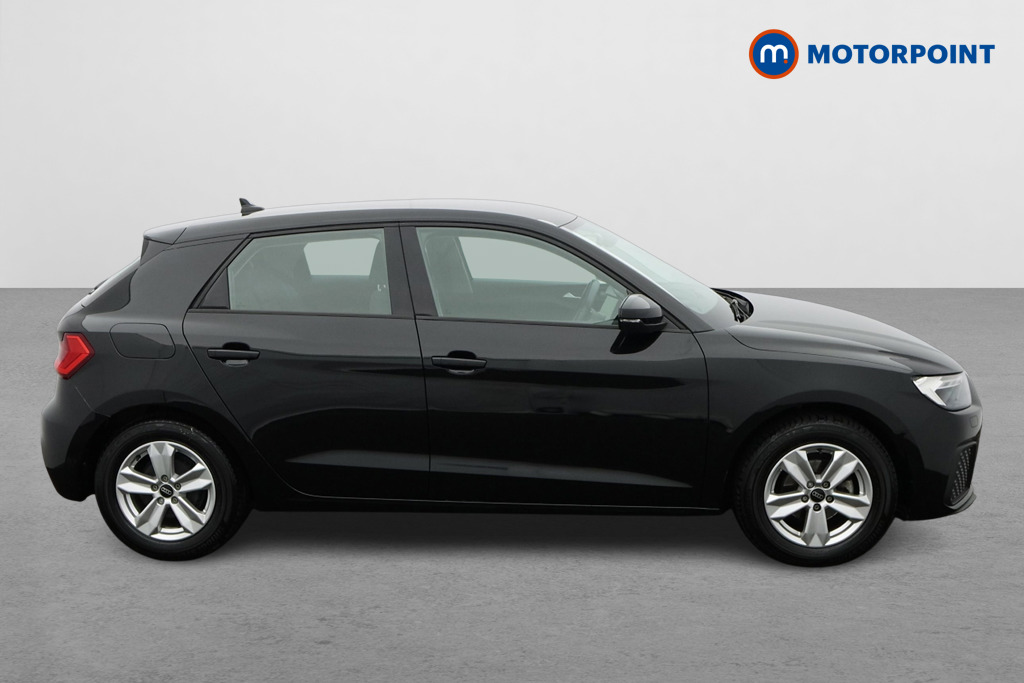 Audi A1 Technik Manual Petrol Hatchback - Stock Number (1624034) - Drivers side