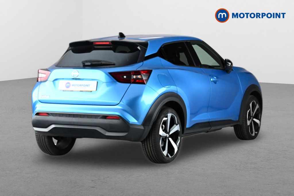 Nissan Juke Tekna Manual Petrol SUV - Stock Number (1631775) - Drivers side rear corner