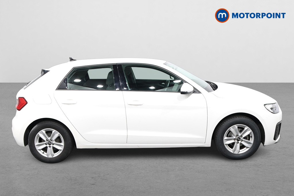 Audi A1 Technik Manual Petrol Hatchback - Stock Number (1633110) - Drivers side