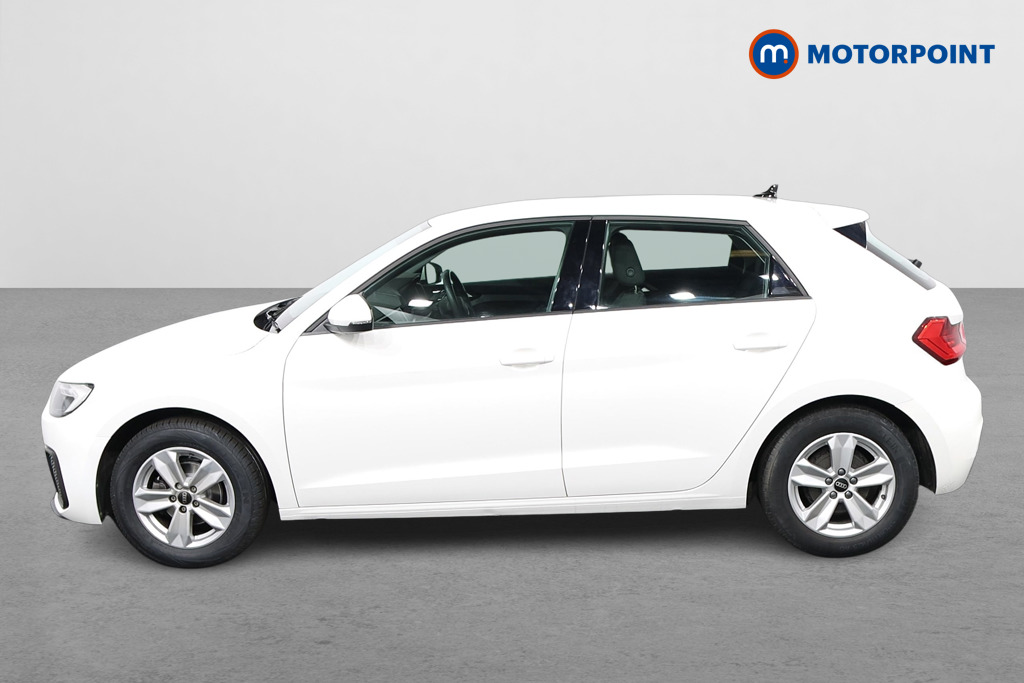 Audi A1 Technik Manual Petrol Hatchback - Stock Number (1633110) - Passenger side