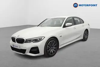 BMW 3 Series M Sport Automatic Petrol Plug-In Hybrid Saloon - Stock Number (1634348) - Passenger side front corner