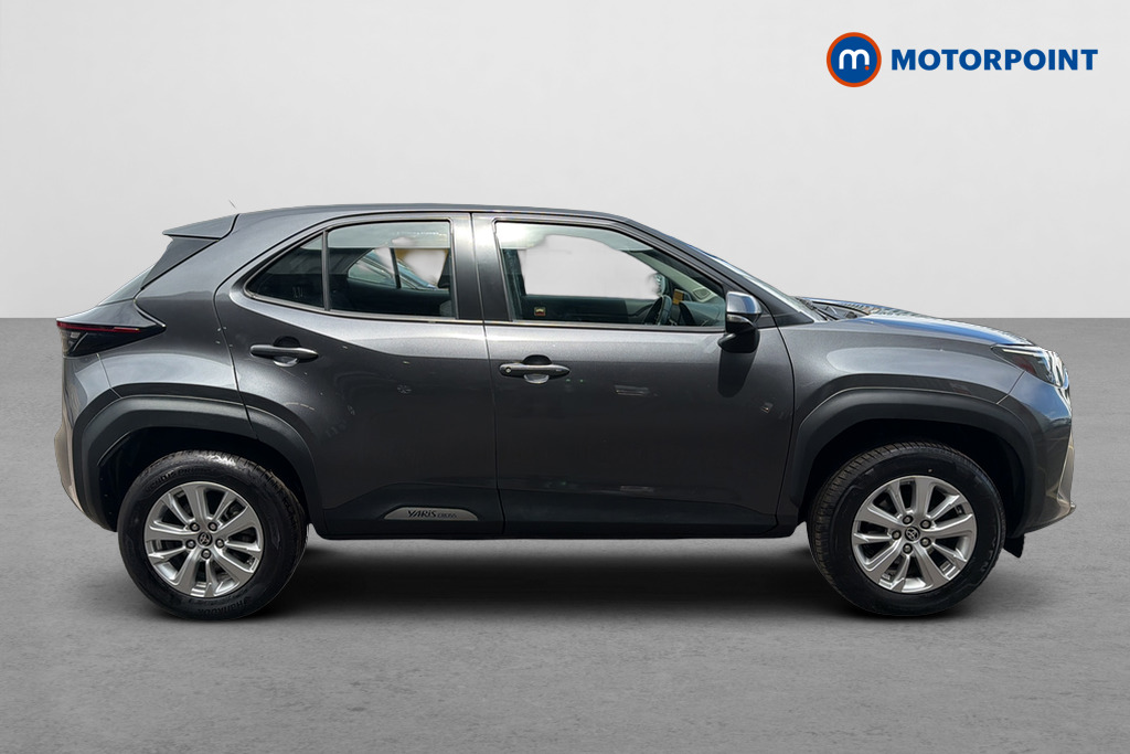 Toyota Yaris Cross Icon Automatic Petrol-Electric Hybrid Estate - Stock Number (1635360) - Passenger side