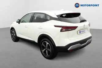 Nissan Qashqai N-Connecta Manual Petrol SUV - Stock Number (1636679) - Passenger side rear corner