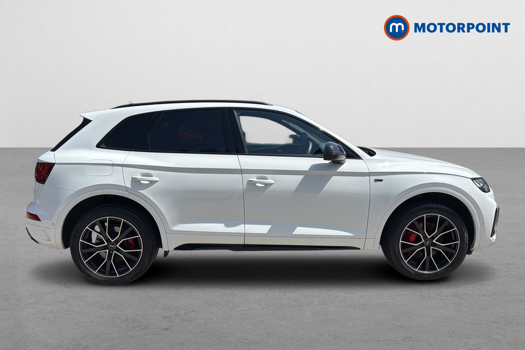 Audi Q5 Black Edition Automatic Petrol Plug-In Hybrid SUV - Stock Number (1641219) - Passenger side