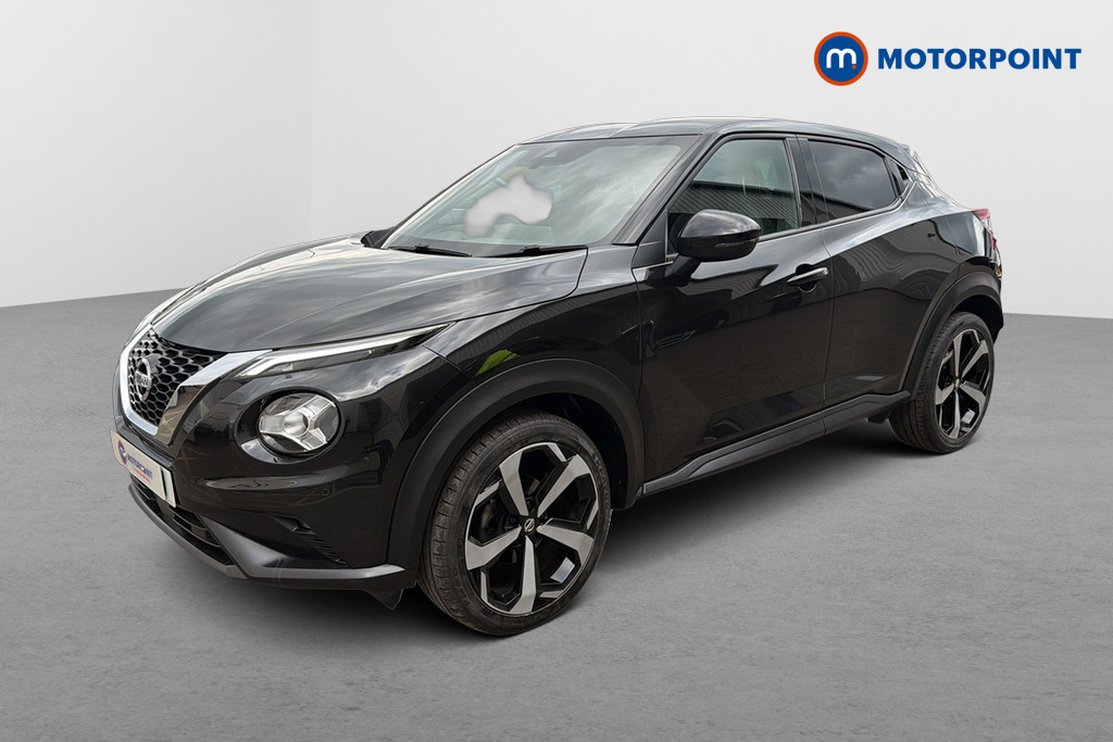 Nissan Juke Tekna Manual Petrol SUV - Stock Number (1641764) - Passenger side front corner