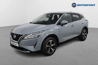 Nissan Qashqai N-Connecta Manual Petrol SUV - Stock Number (1641765) - Passenger side front corner