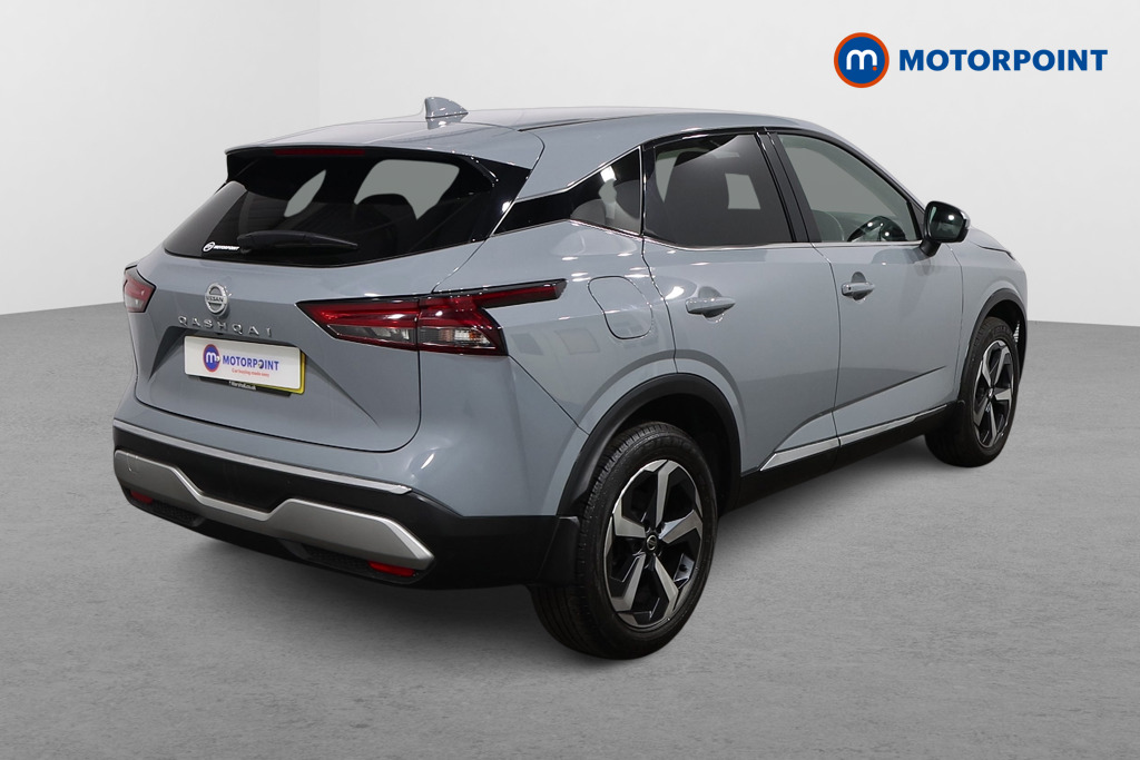 Nissan Qashqai N-Connecta Manual Petrol SUV - Stock Number (1641765) - Drivers side rear corner