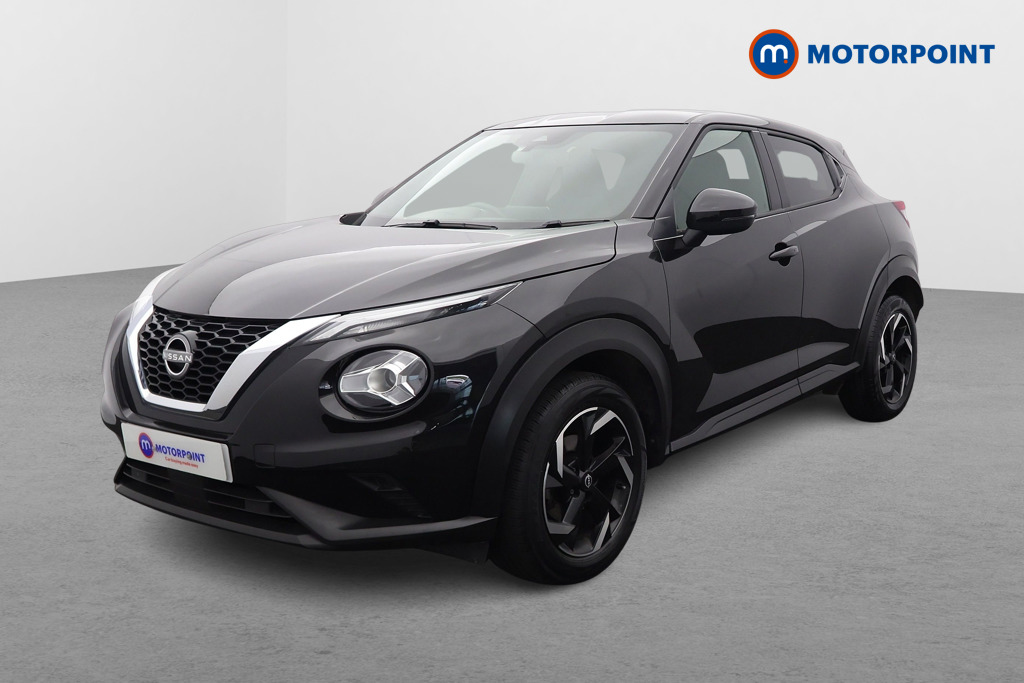 Nissan Juke N-Connecta Manual Petrol SUV - Stock Number (1642330) - Passenger side front corner