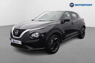 Nissan Juke N-Connecta Manual Petrol SUV - Stock Number (1642330) - Passenger side front corner