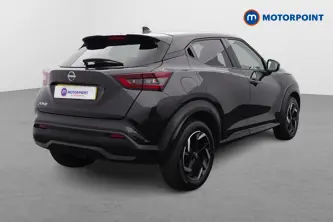 Nissan Juke N-Connecta Manual Petrol SUV - Stock Number (1642330) - Drivers side rear corner