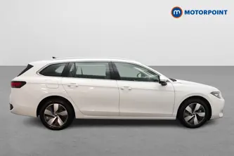 Volkswagen Passat Life Automatic Petrol Plug-In Hybrid Estate - Stock Number (1643783) - Drivers side