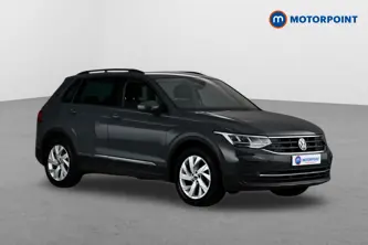 Volkswagen Tiguan Life Automatic Petrol SUV - Stock Number (1643941) - Drivers side front corner