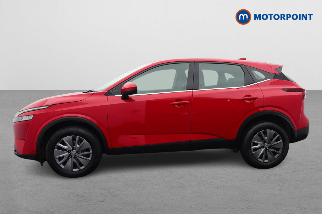 Nissan Qashqai Visia Manual Petrol SUV - Stock Number (1644513) - Passenger side