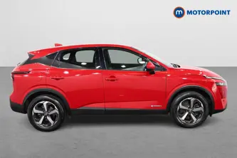 Nissan Qashqai N-Connecta Automatic Petrol-Electric Hybrid SUV - Stock Number (1644518) - Drivers side