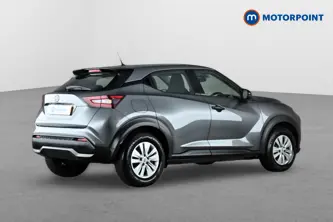 Nissan Juke Visia Manual Petrol SUV - Stock Number (1644591) - Drivers side rear corner