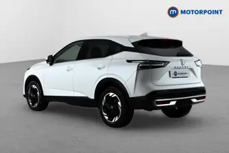 Nissan Qashqai N-Connecta Automatic Petrol SUV - Stock Number (1644895) - Passenger side rear corner