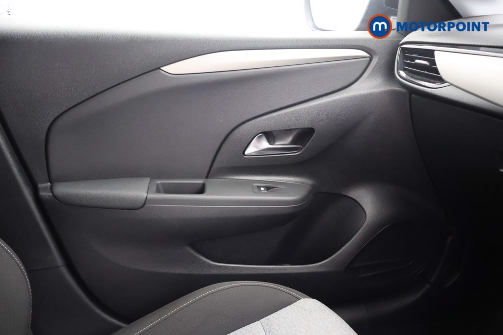 Vauxhall Corsa Design Manual Petrol Hatchback - Stock Number (1644903) - 11th supplementary image