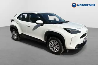 Toyota Yaris Cross Icon Automatic Petrol-Electric Hybrid Estate - Stock Number (1645320) - Drivers side front corner