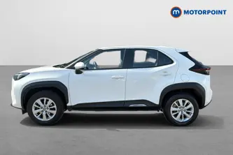 Toyota Yaris Cross Icon Automatic Petrol-Electric Hybrid Estate - Stock Number (1645320) - Drivers side