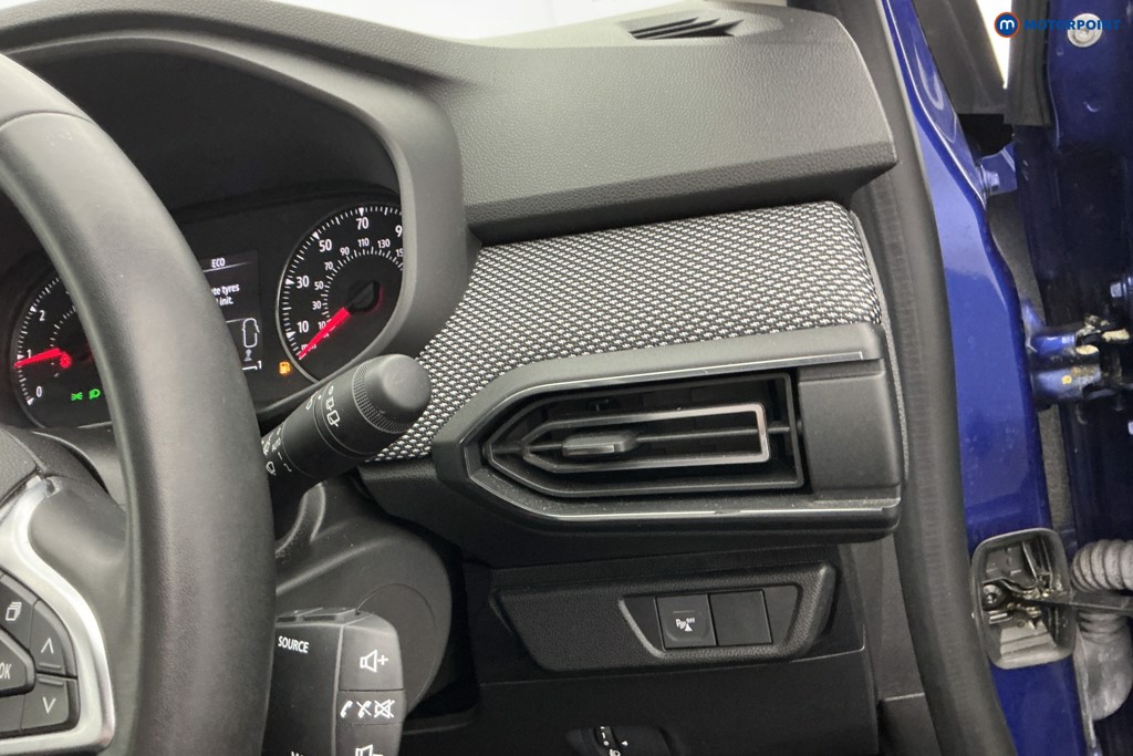 Dacia Sandero Comfort Manual Petrol Hatchback - Stock Number (1645517) - 23rd supplementary image