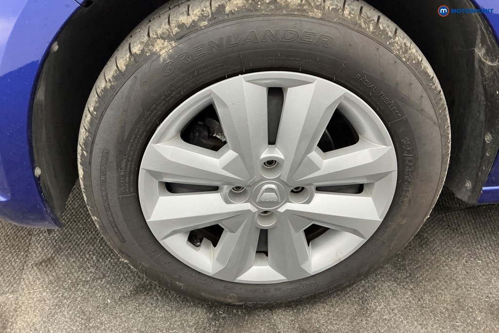 Dacia Sandero Comfort Manual Petrol Hatchback - Stock Number (1645517) - 36th supplementary image