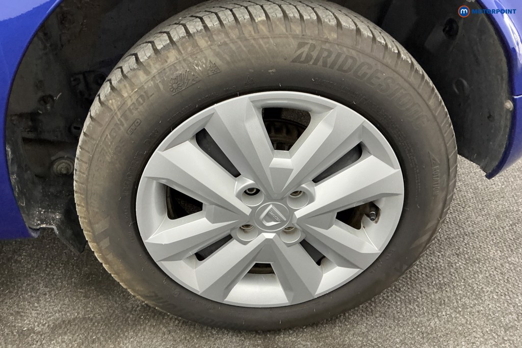 Dacia Sandero Comfort Manual Petrol Hatchback - Stock Number (1645517) - 37th supplementary image