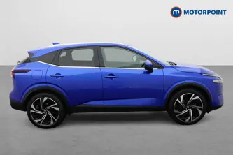 Nissan Qashqai Tekna-Plus Manual Petrol SUV - Stock Number (1645852) - Drivers side