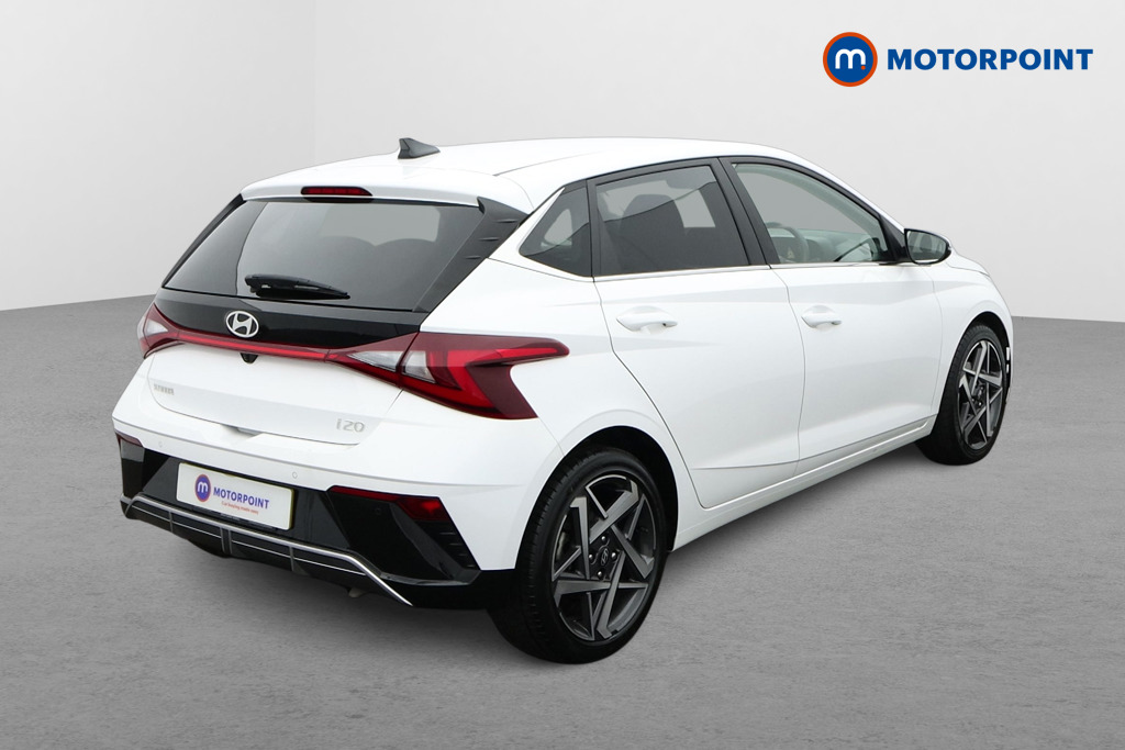 Hyundai I20 Premium Manual Petrol Hatchback - Stock Number (1645860) - Drivers side rear corner