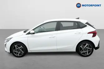 Hyundai I20 Premium Manual Petrol Hatchback - Stock Number (1645860) - Passenger side