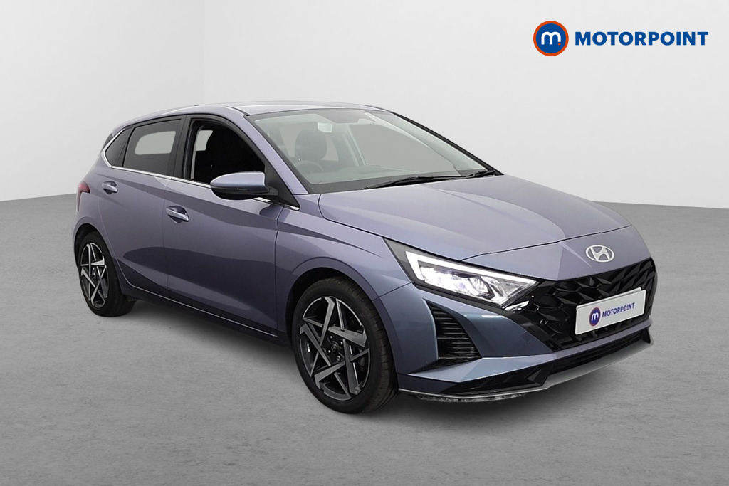 Hyundai I20 Premium Manual Petrol Hatchback - Stock Number (1646041) - Drivers side front corner