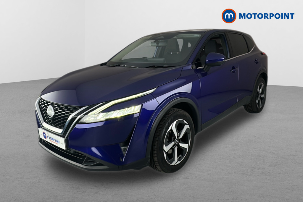 Nissan Qashqai N-Connecta Manual Petrol SUV - Stock Number (1646302) - Passenger side front corner