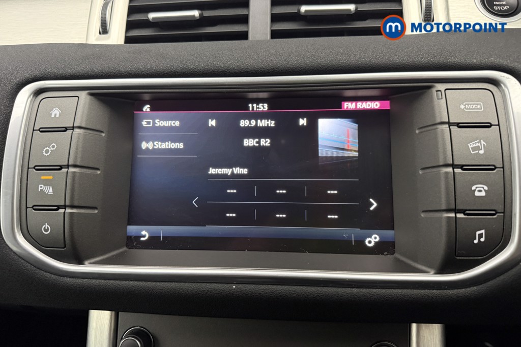 Land Rover Range Rover Evoque SE Manual Diesel SUV - Stock Number (1646569) - 2nd supplementary image