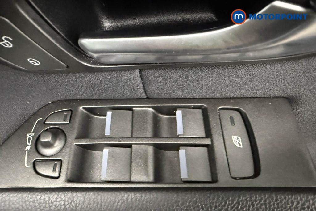 Land Rover Range Rover Evoque SE Manual Diesel SUV - Stock Number (1646569) - 18th supplementary image