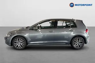 Volkswagen Golf SE Manual Petrol Hatchback - Stock Number (1646940) - Drivers side