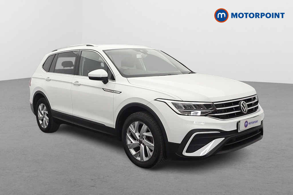 Volkswagen Tiguan Allspace Life Manual Petrol SUV - Stock Number (1647400) - Drivers side front corner