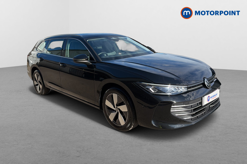 Volkswagen Passat Life Automatic Petrol Plug-In Hybrid Estate - Stock Number (1647523) - Drivers side front corner