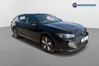 Volkswagen Passat Life Automatic Petrol Plug-In Hybrid Estate - Stock Number (1647523) - Drivers side front corner
