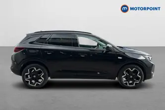 Vauxhall Grandland Ultimate Manual Petrol SUV - Stock Number (1647534) - Passenger side