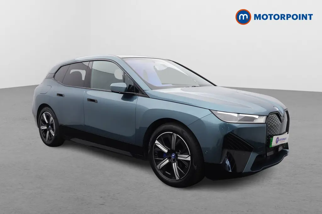 BMW iX