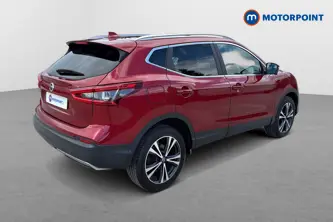 Nissan Qashqai N-Connecta Manual Petrol SUV - Stock Number (1647688) - Passenger side rear corner