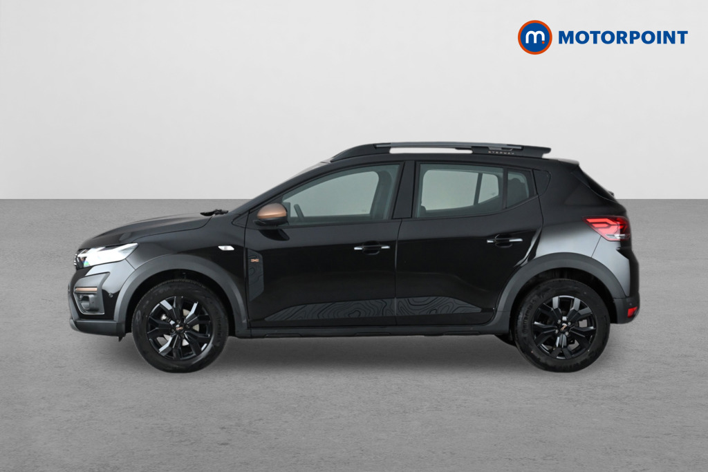 Dacia Sandero Stepway Extreme Manual Petrol Hatchback - Stock Number (1647786) - Passenger side