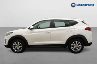 Hyundai Tucson Se Nav Manual Petrol SUV - Stock Number (1647976) - Passenger side