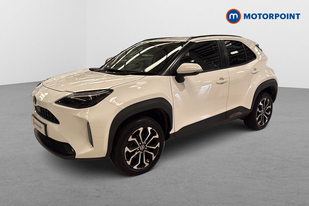 Toyota Yaris Cross Design Automatic Petrol-Electric Hybrid Estate - Stock Number (1648281) - Passenger side front corner