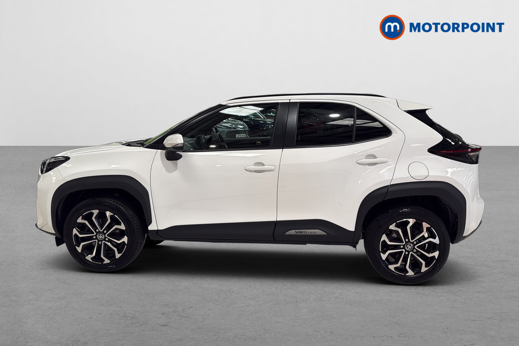 Toyota Yaris Cross Design Automatic Petrol-Electric Hybrid Estate - Stock Number (1648281) - Drivers side