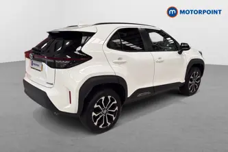 Toyota Yaris Cross Design Automatic Petrol-Electric Hybrid Estate - Stock Number (1648281) - Passenger side rear corner