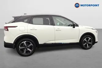 Nissan Qashqai N-Connecta Automatic Petrol SUV - Stock Number (1648766) - Drivers side